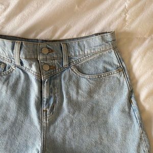 100% cotton Madewell Momjean shorts